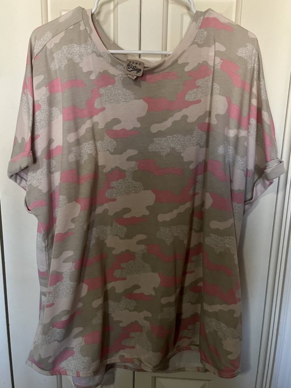 Como Vintage Camouflage Pink 2X Top